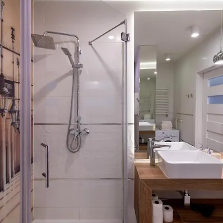 Апартаменты Chick 1bdr Loft In Krakow's Centre Краков